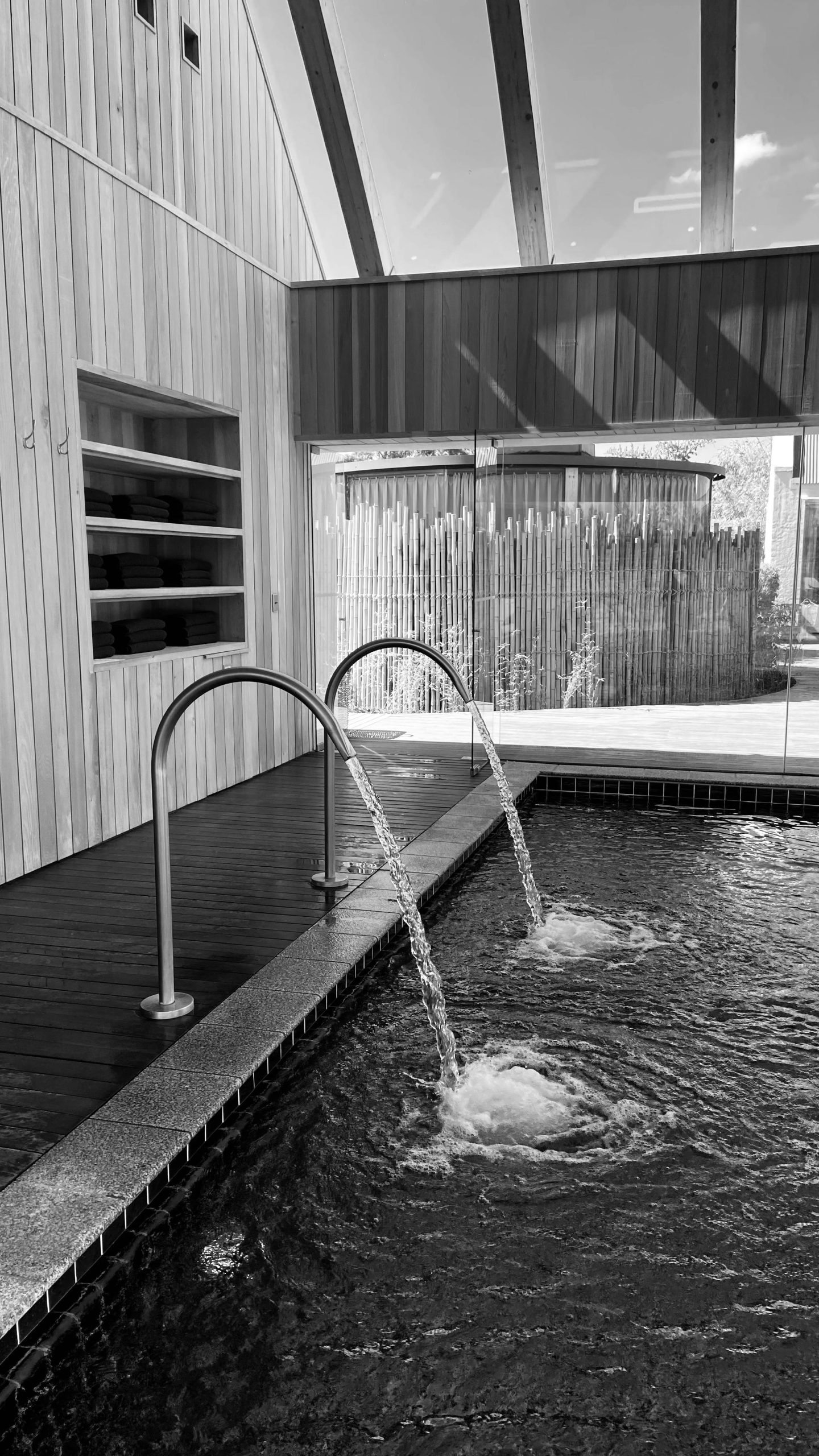 Spa intérieur relax aménagement